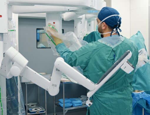 cirurgia robótica de cabeça e pescoço